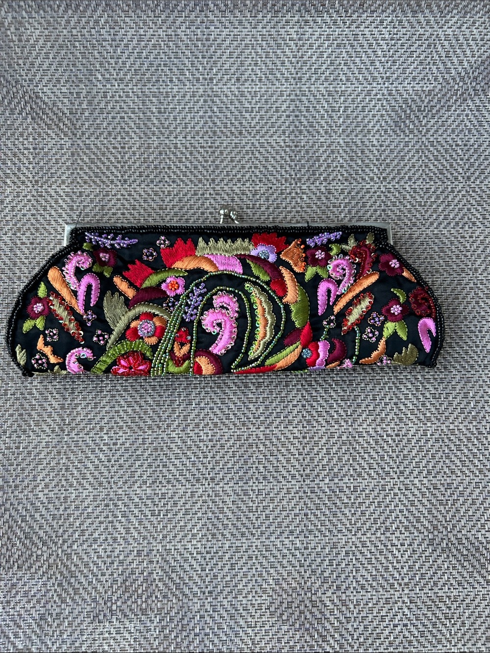 Indeed colorful vintage style beaded embroidered clutch handbag.